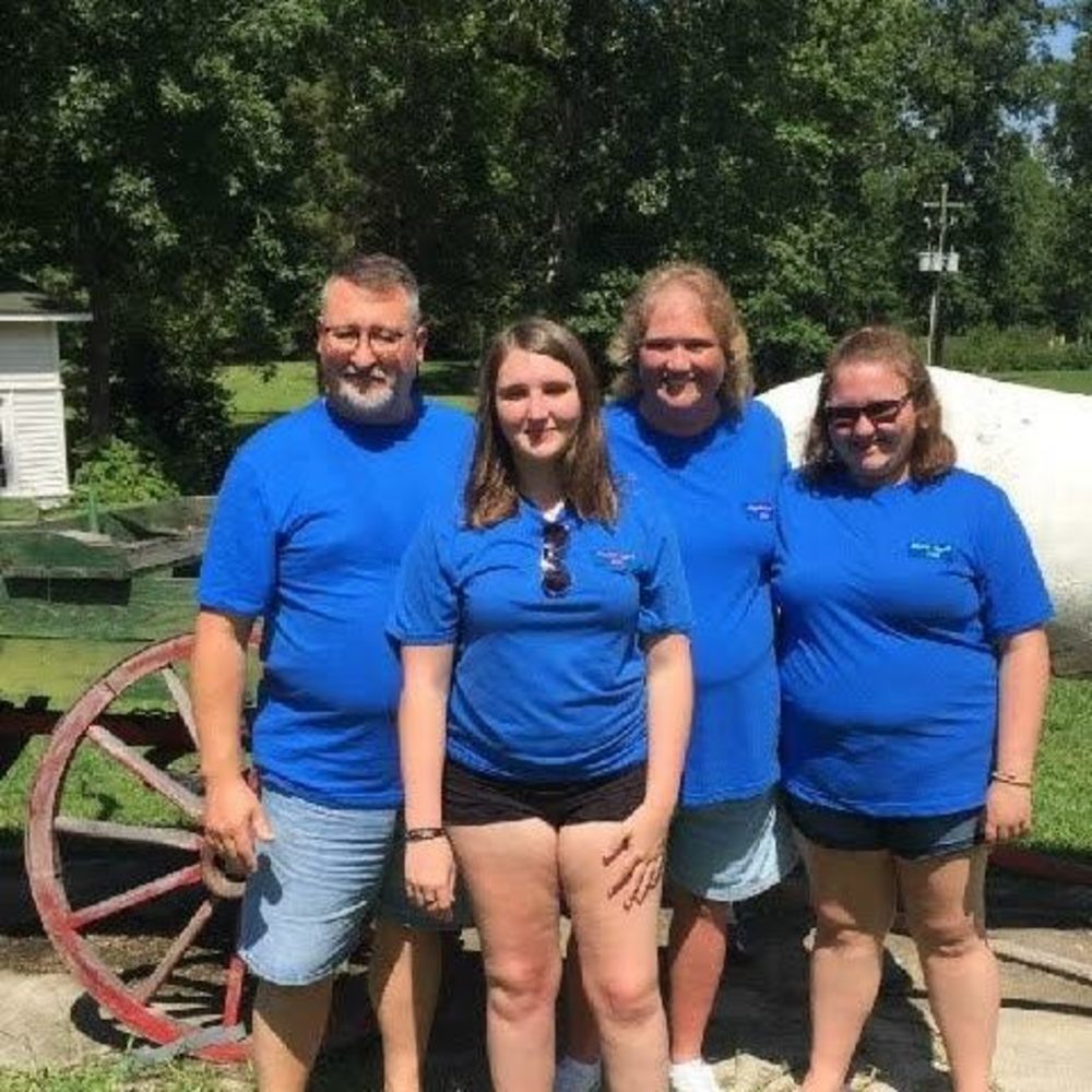 Meet your Posher, Kim